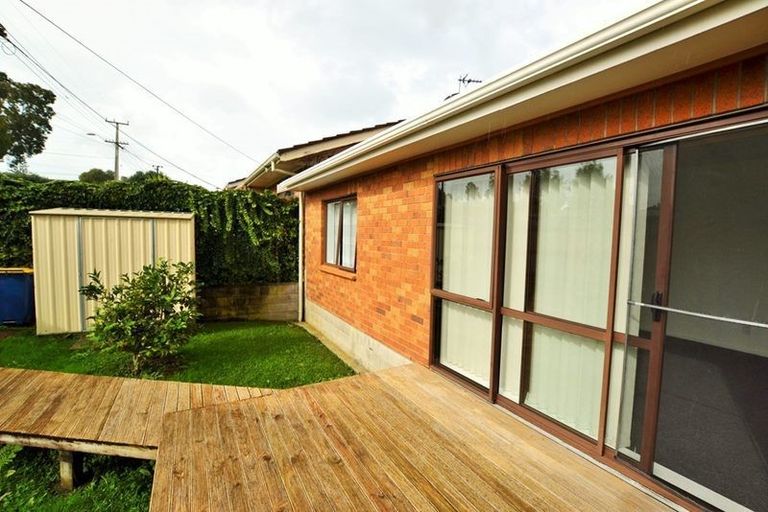 Photo of property in 1/30 Daytona Road, Henderson, Auckland, 0610