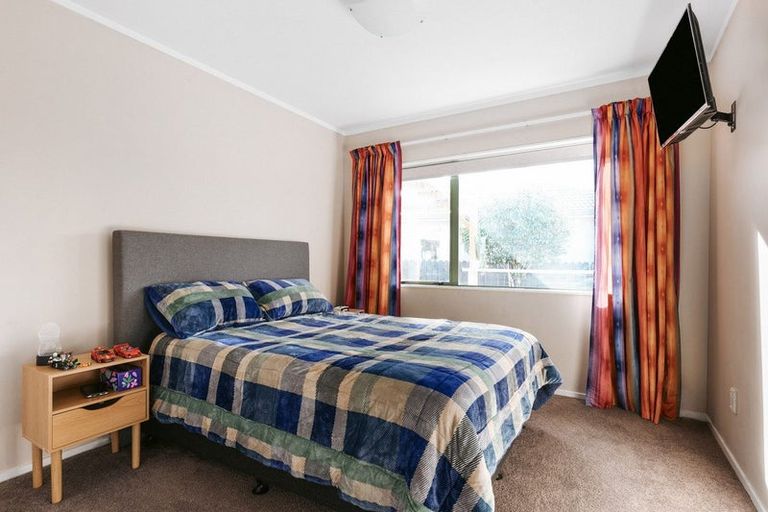 Photo of property in 27 Sunvale Place, Gate Pa, Tauranga, 3112