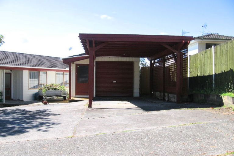 Photo of property in 4 Malte Brun Place, Papatoetoe, Auckland, 2025