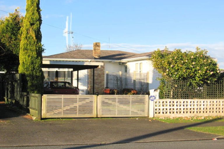 Photo of property in 4 Herbert Road, Queenwood, Hamilton, 3210