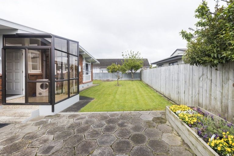 Photo of property in 43 Paisley Street, Awapuni, Palmerston North, 4412