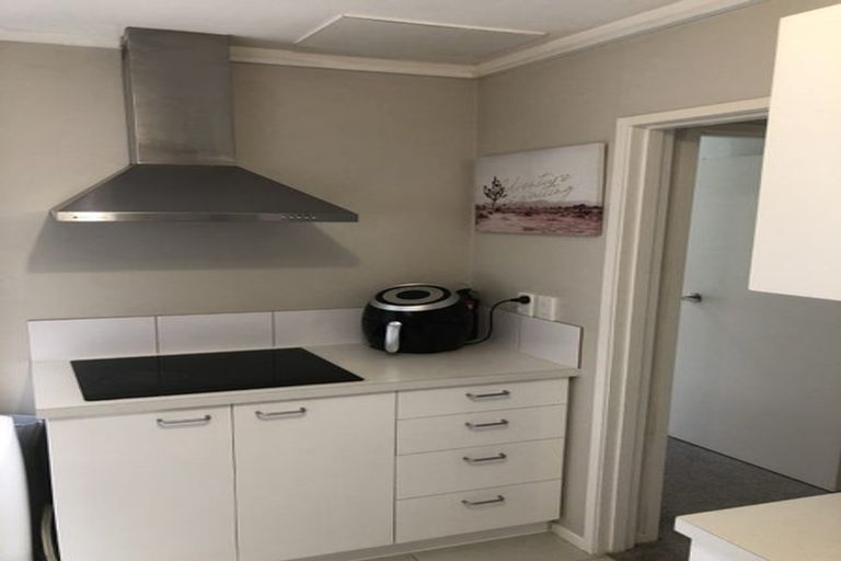 Photo of property in 4 Four Trees, Cockle Bay, Auckland, 2014