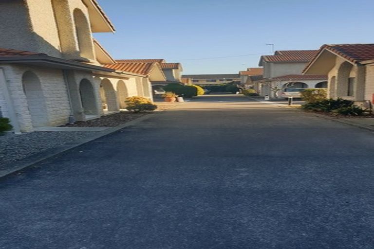 Photo of property in 665 Pioneer Highway, Highbury, Palmerston North, 4412