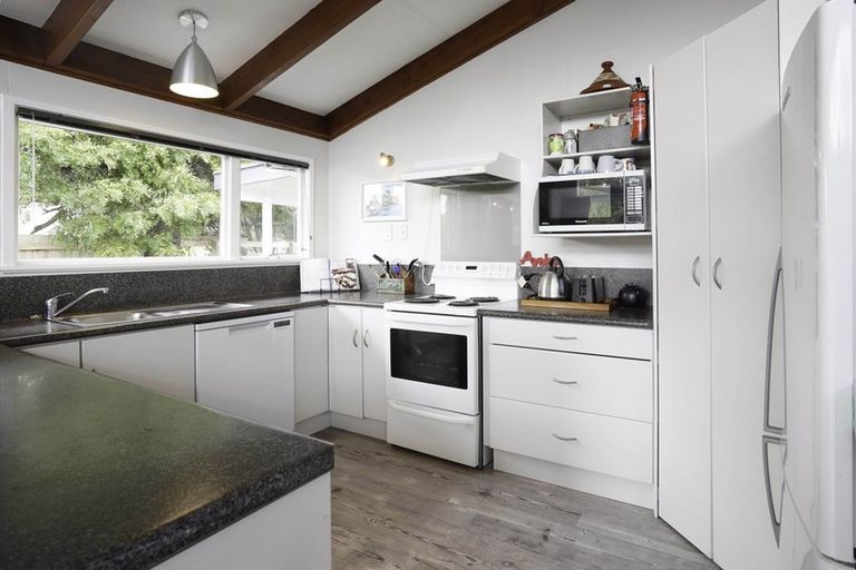 Photo of property in 16 Leicester Street, Stoke, Nelson, 7011