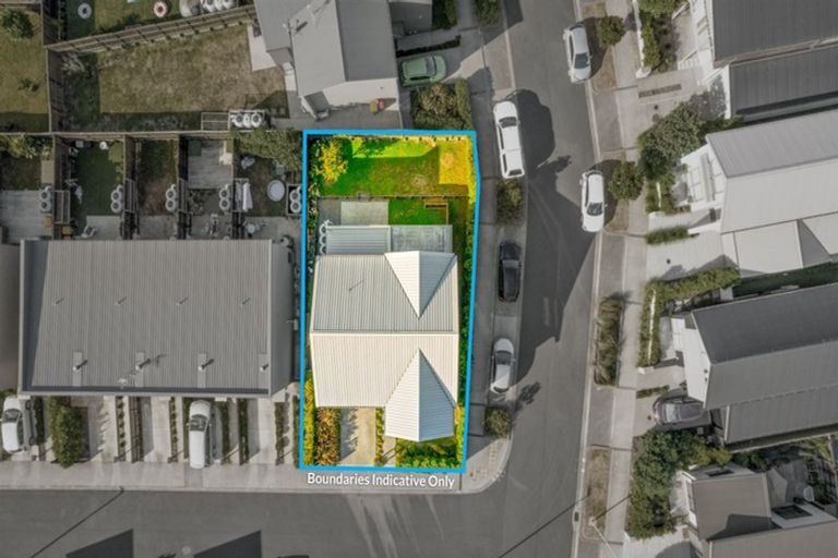 Photo of property in 20 Shelduck Way, Hobsonville, Auckland, 0616