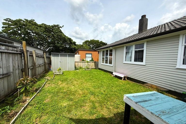 Photo of property in 24c Bates Street, Papakura, 2110