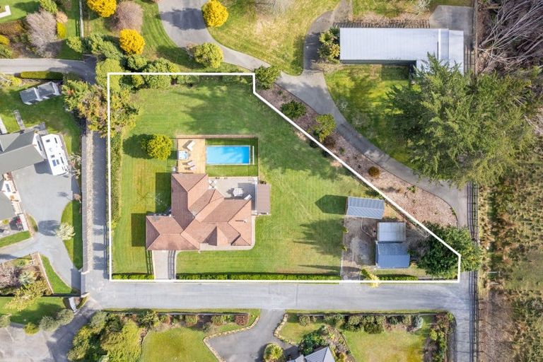 Photo of property in 101 Emerald Hill Drive, Birchville, Upper Hutt, 5018