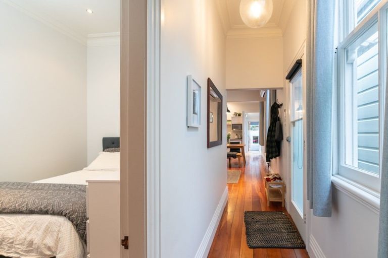 Photo of property in 70 Wallace Street, Mount Cook, Wellington, 6021