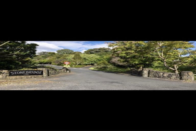 Photo of property in 40r Stonebridge Way, Pyes Pa, Tauranga, 3112