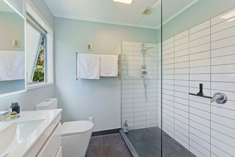 Photo of property in 93b The Esplanade, Raumati South, Paraparaumu, 5032