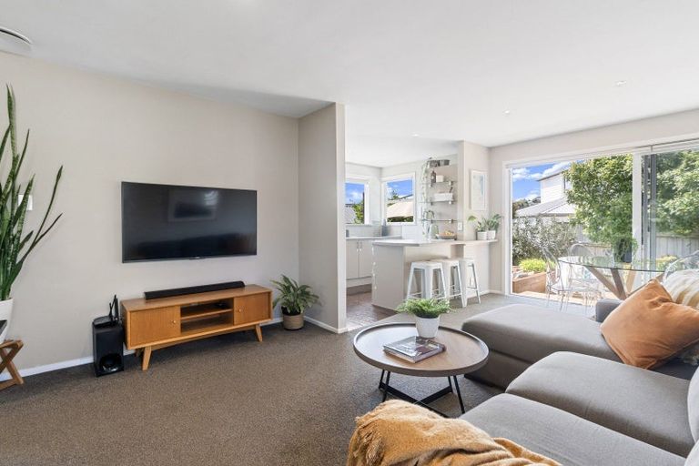 Photo of property in 2/62 Salisbury Road, Birkdale, Auckland, 0626
