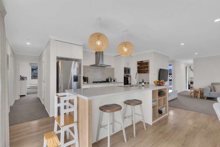 Photo of property in 7 Thomas Way, Brightwater, 7022