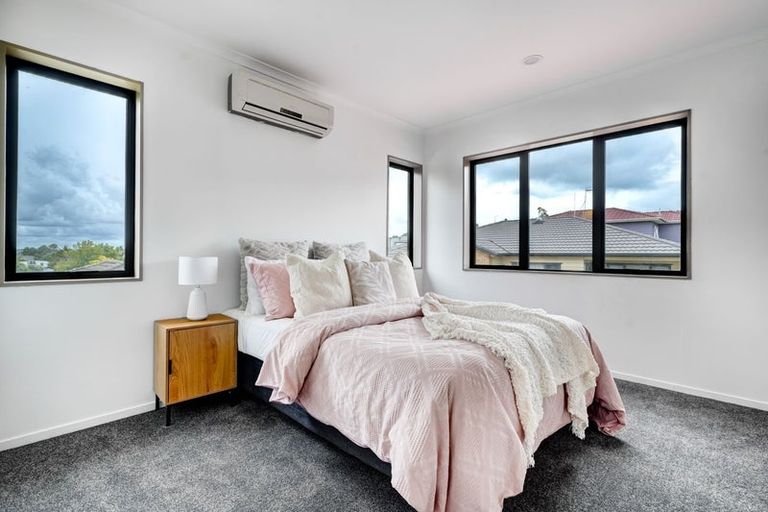 Photo of property in 17 Edgewood Way, Henderson, Auckland, 0612