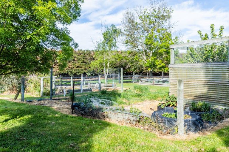 Photo of property in 492 Falvey Road, Levels, Timaru, 7975