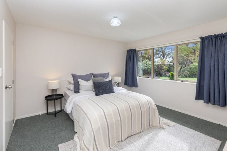 Photo of property in 12 Marble Wood Drive, Papanui, Christchurch, 8053