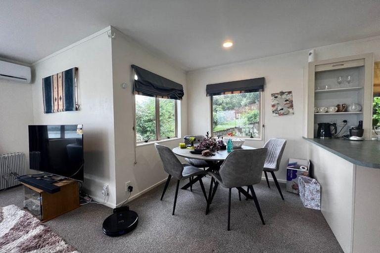 Photo of property in 73 Spinella Drive, Bayview, Auckland, 0629