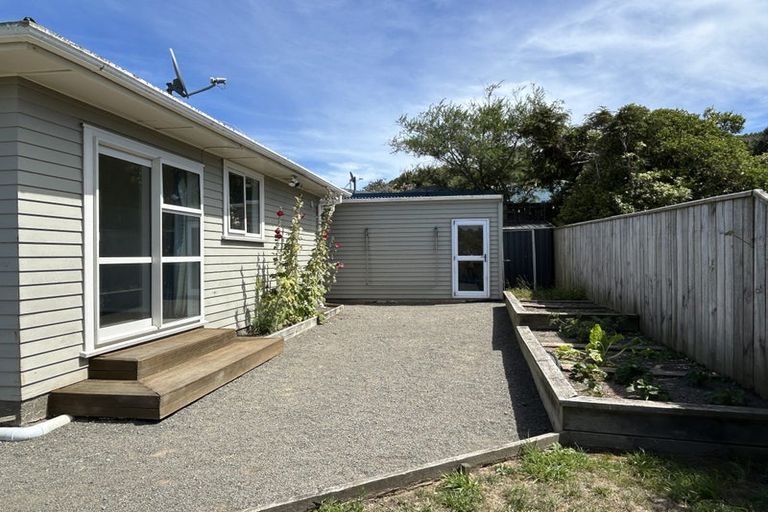 Photo of property in 15b Branscombe Street, Johnsonville, Wellington, 6037