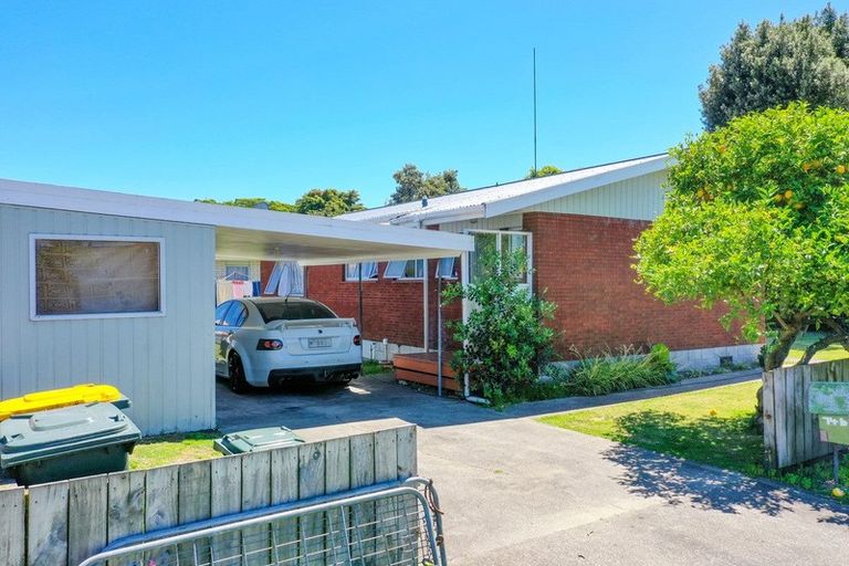 Photo of property in 74 Main Street, Edgecumbe, 3120