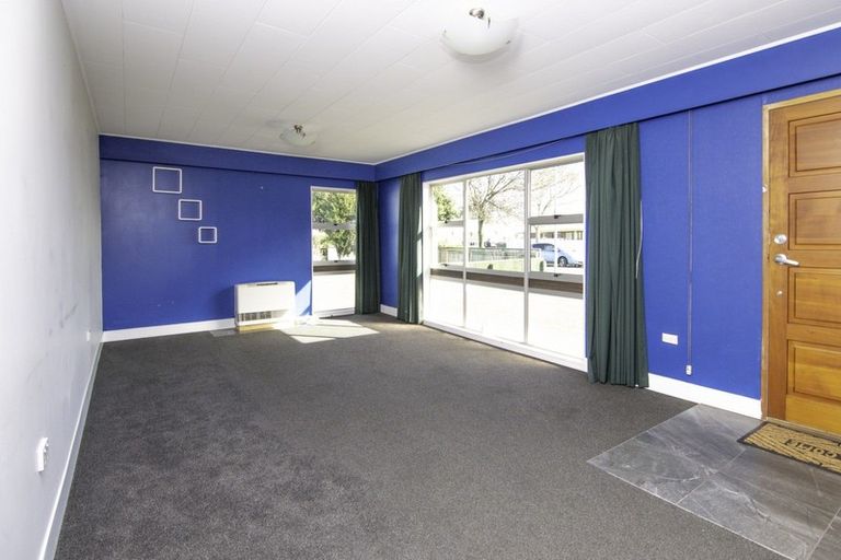 Photo of property in 6 Milton Street, Roslyn, Palmerston North, 4414