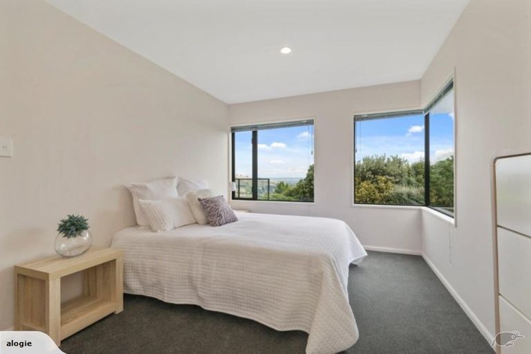 Photo of property in 272 Major Hornbrook Road, Mount Pleasant, Christchurch, 8081