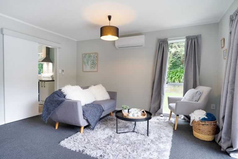 Photo of property in 12/2 Burdendale Grove, Churton Park, Wellington, 6037