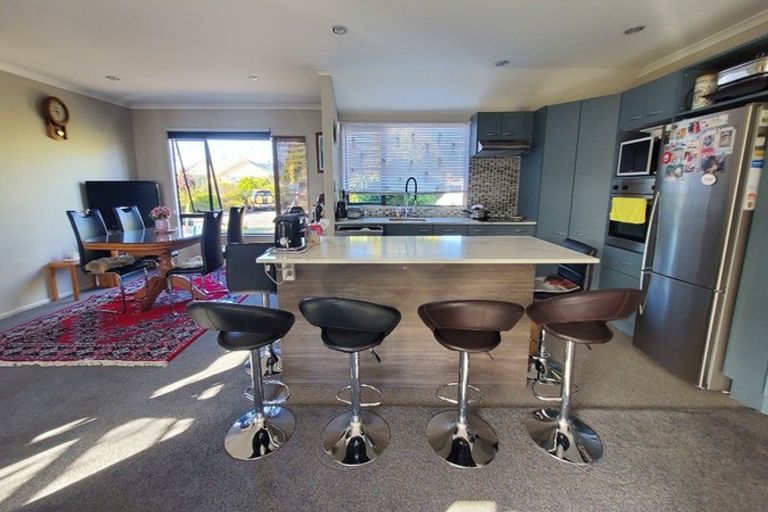 Photo of property in 3 Santa Teresa Court, Paraparaumu Beach, Paraparaumu, 5032