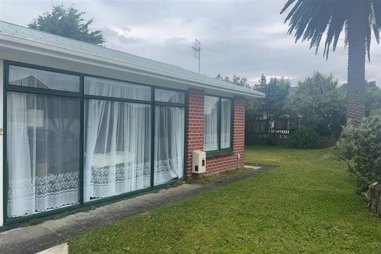 Photo of property in 186 Manly Street, Paraparaumu Beach, Paraparaumu, 5032
