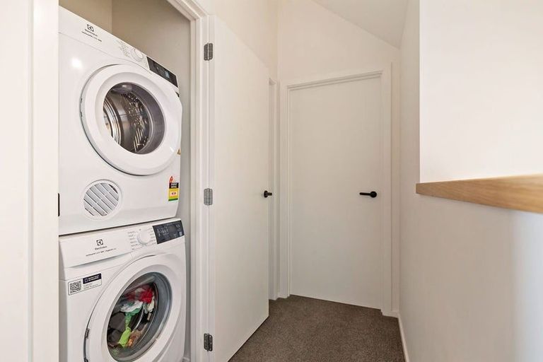 Photo of property in 5 Crossfall Lane, Jacks Point, 9371