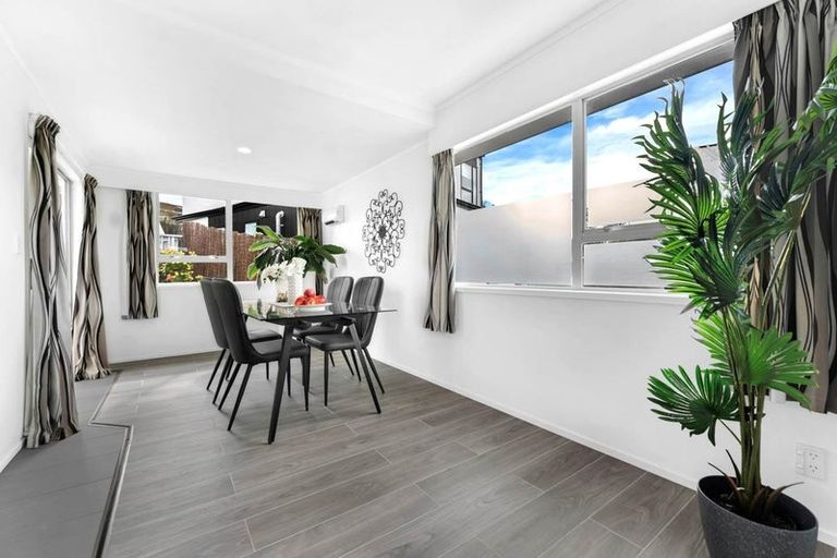 Photo of property in 4 Bacot Place, Howick, Auckland, 2014