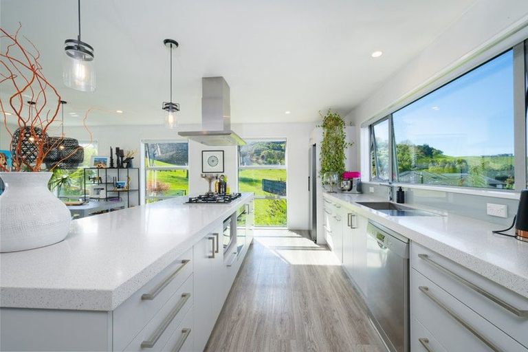 Photo of property in 16 Swyncombe Place, Kaikoura Flat, Kaikoura, 7371