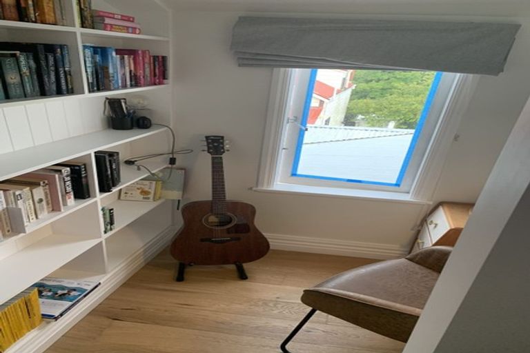 Photo of property in 111 Wallace Street, Mount Cook, Wellington, 6021