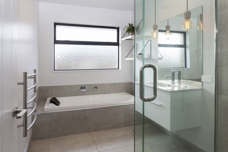 Photo of property in 56 Hinterland Drive, Prebbleton, 7604