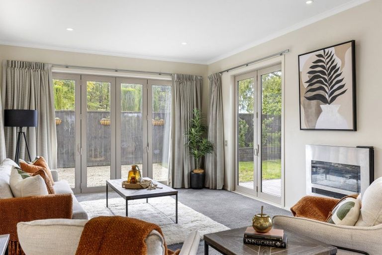 Photo of property in 1/745 Acacia Bay Road, Acacia Bay, Taupo, 3330