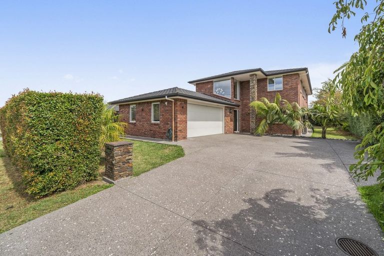 Photo of property in 42 Castellina Drive, Karaka, Papakura, 2113