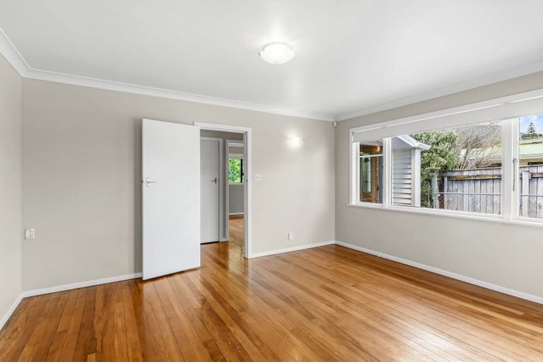 Photo of property in 19 Kaimanawa Street, Paraparaumu, 5032