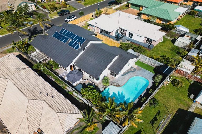 Photo of property in 24 Fahey Avenue, Mount Maunganui, 3116