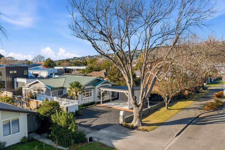 Photo of property in 4 Wherstead Road, Cashmere, Christchurch, 8022