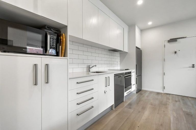 Photo of property in 101/25 Potter Avenue, Northcote, Auckland, 0627