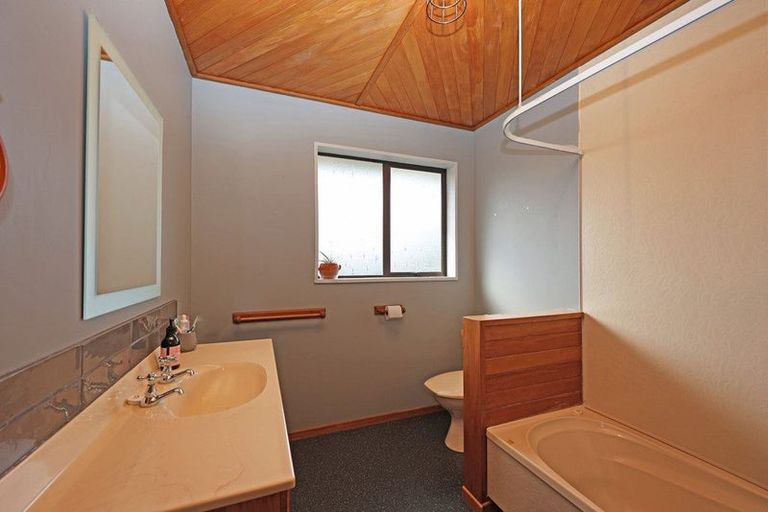 Photo of property in 185 Homestead Road, Weston, Oamaru, 9491