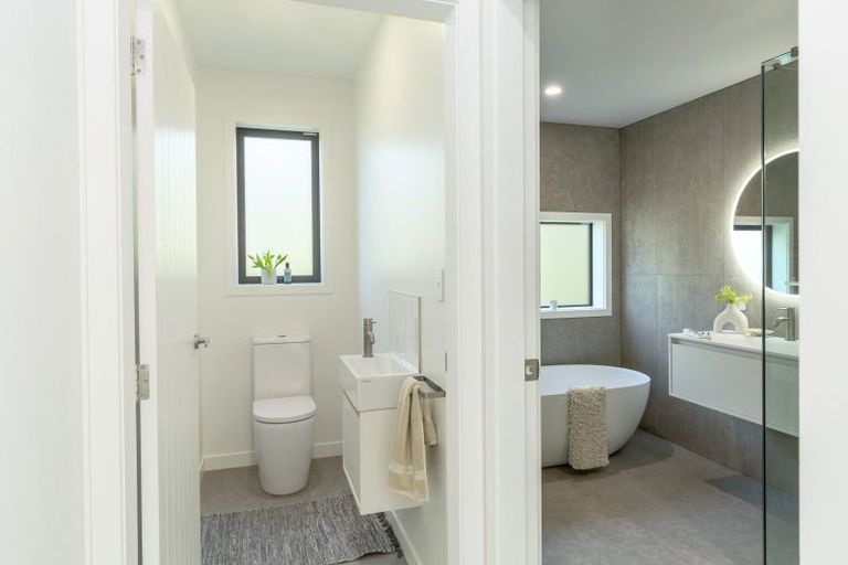 Photo of property in 13 Oates Place, Greytown, 5712
