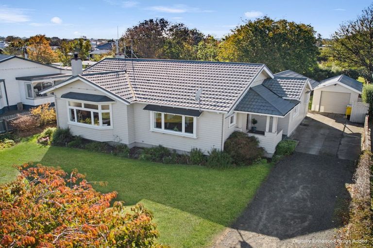 Photo of property in 61 Barraud Street, Dannevirke, 4930