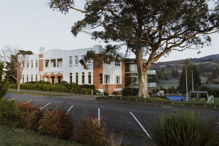 Photo of property in 91 Cannington Road, Maori Hill, Dunedin, 9010