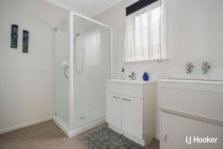 Photo of property in 10 Fyfe Road, Waihi Beach, 3611