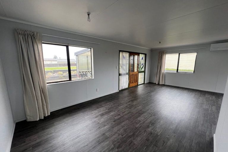 Photo of property in 15 Williams Crescent, Maketu, 3189