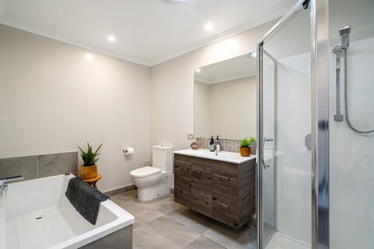 Photo of property in 2 Chaffinch Road, Hobsonville, Auckland, 0616