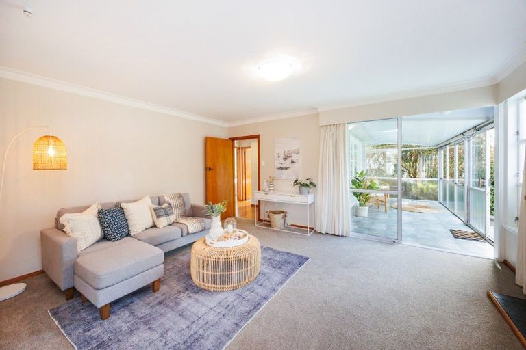 Photo of property in 6 Ruha Street, West End, Palmerston North, 4412