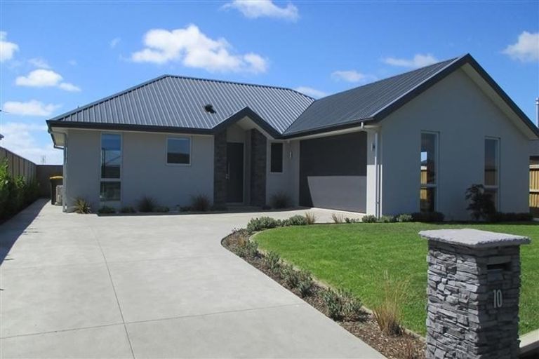 Photo of property in 10 Park Lane, Rolleston, 7614