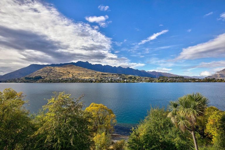Photo of property in 257 Frankton Road, Queenstown, 9300