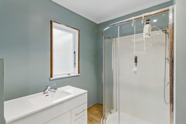 Photo of property in 31 Elizabeth Street, Waikanae, 5036