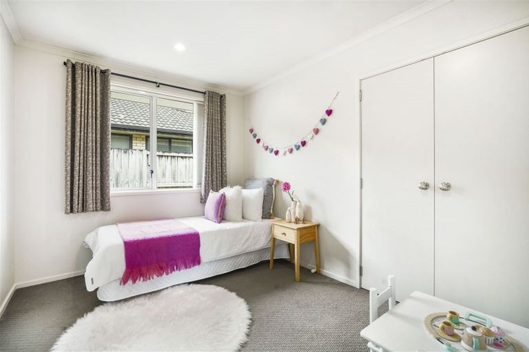 Photo of property in 11 Holcroft Place, Huntington, Hamilton, 3210